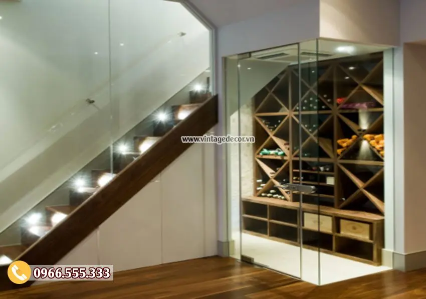 Mẫu thiết kế hầm rượu vang gầm cầu thang HR31