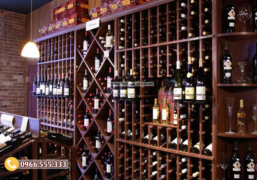 Mẫu thiết kế cửa hàng rượu vang sang trọng CHR08