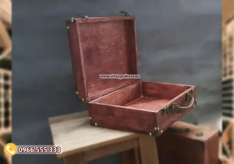 Mẫu rương kho báu vintage RG53