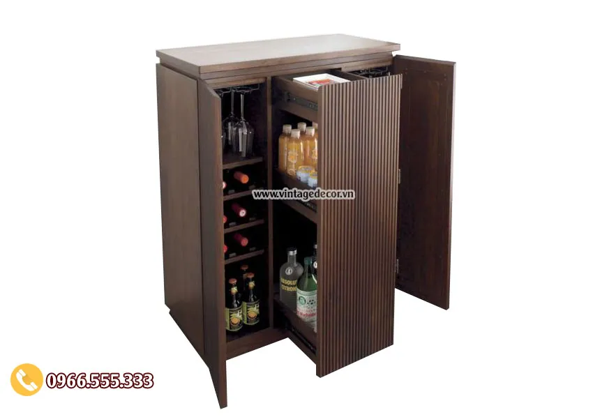 Tủ rượu gỗ nâu sẫm cánh ốp nan dọc, mở cánh thấy ngăn chai nằm và kệ chai đứng