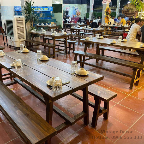 Bàn gỗ thông - ghế băng dài 5