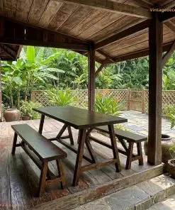 Bộ BG2 dưới hiên gỗ, hai ghế băng rời hai bên bàn