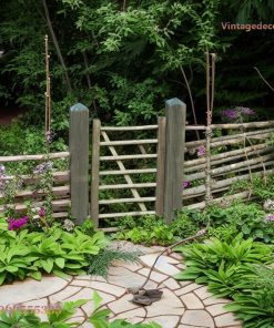 Cổng Gỗ Sân Vườn C38 - Nan Chéo Trụ Vuông Mộc, Gỗ Thông