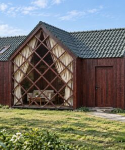 Nhà Gỗ Homestay S16 - Mặt Hồi Kính Khung Ô Trám, Gỗ Thông