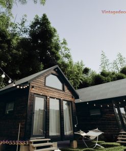Nhà Gỗ Homestay S55 - Cặp Nhà Gỗ Đen Mái Dốc Kính Lớn, Gỗ Thông