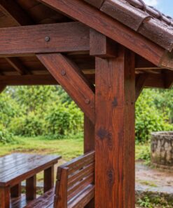 Chòi Gỗ Sân Vườn T109 - Nhỏ Hai Ghế Đối Diện Bàn Giữa, Gỗ Thông Màu Nâu Cánh Gián
