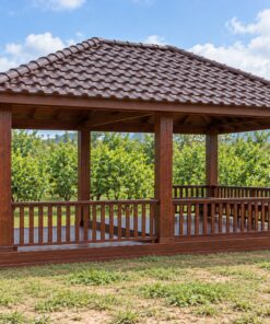 Chòi Gỗ Sân Vườn T116 - Sàn Hai Cấp Cao Thấp Trong Một Mái, Gỗ Thông Màu Nâu Đỏ