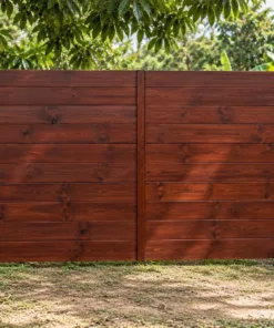 Cổng gỗ C46 nhìn thẳng – ván ngang chạy liền, đỉnh cánh phẳng