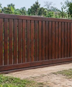 Cổng Gỗ Sân Vườn C47 - Trượt Ngang Một Cánh Lớn, Gỗ Thông Màu Nâu Cánh Gián