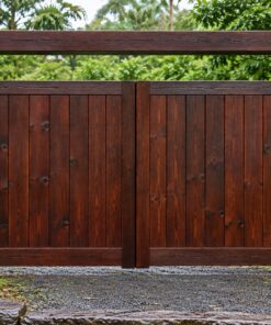 Cổng Gỗ Sân Vườn C59 - Xà Ngang Thẳng Nối Hai Trụ Trên Đầu, Gỗ Thông Màu Nâu Cánh Gián