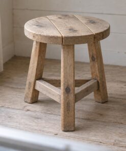 Ghế Đôn Gỗ Thông NT53 - Tròn Ba Chân Mặt Ván Ghép, Gỗ Thông Màu Vintage