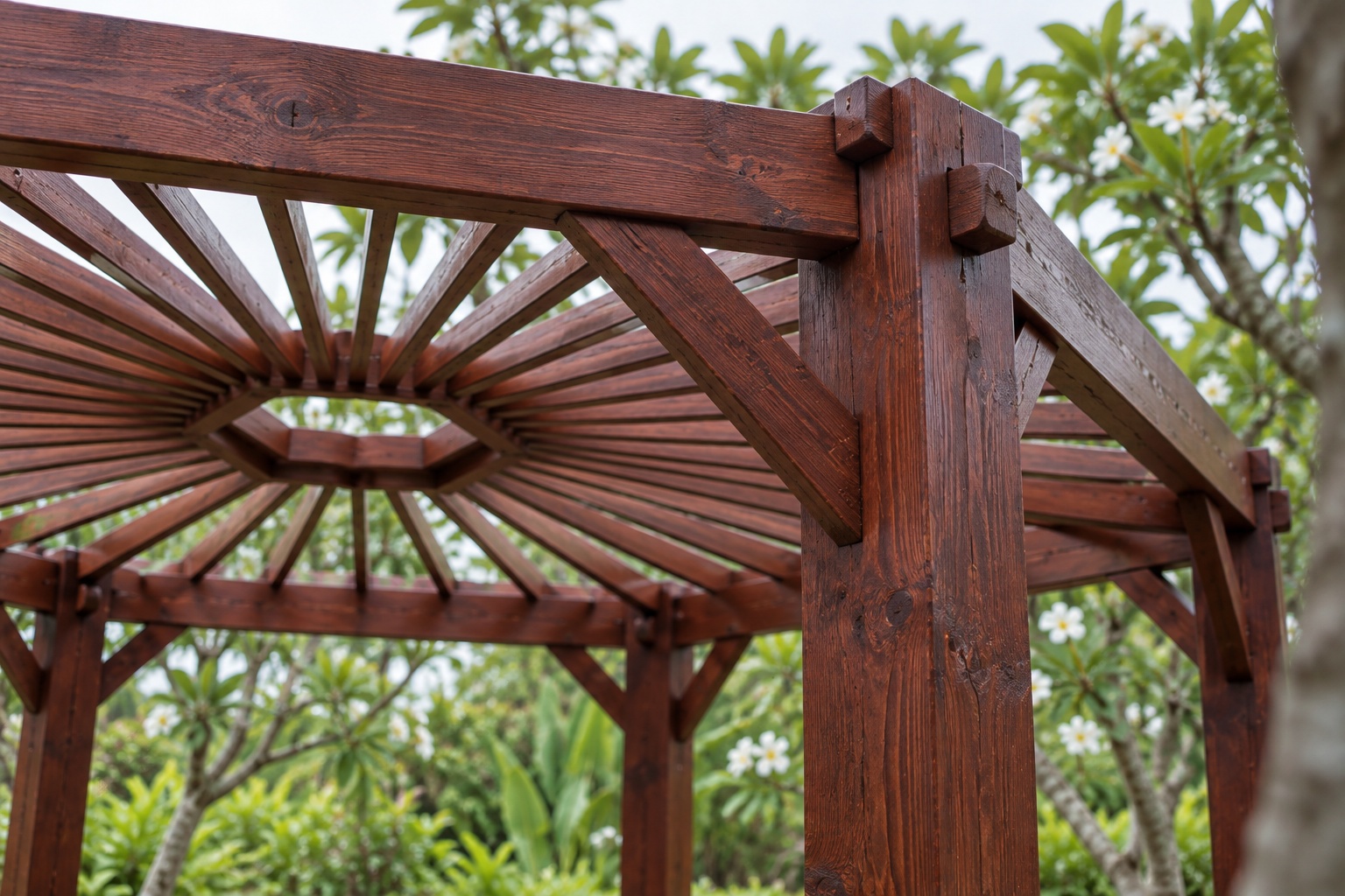 Giàn Hoa Pergola P53 - Mặt Bằng Lục Giác Sáu Cột, Gỗ Thông Màu Nâu Đỏ Giàn Hoa Pergola P53 - Mặt Bằng Lục Giác Sáu Cột, Gỗ Thông Màu Nâu Đỏ
