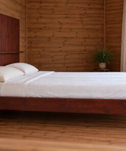 Giường Gỗ Thông GN18 - Đầu Giường Cao Có Gờ Kệ Ngang, Gỗ Thông