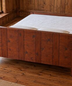 Giường Gỗ Thông GN20 - Đầu Giường Ván Dọc Nhịp Rộng Hẹp Xen Kẽ, Gỗ Thông