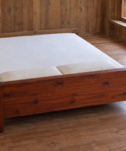 Giường Gỗ Thông GN34 - Đầu Giường Thấp Ngang Mặt Nệm, Gỗ Thông Màu Nâu Đỏ
