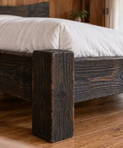 Giường Gỗ Thông GN38 - Đầu Giường Đỉnh Lõm Cong Vào Giữa, Gỗ Thông Màu Gỗ Cháy