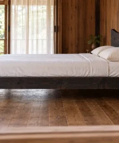 Giường Gỗ Thông GN38 - Đầu Giường Đỉnh Lõm Cong Vào Giữa, Gỗ Thông Màu Gỗ Cháy