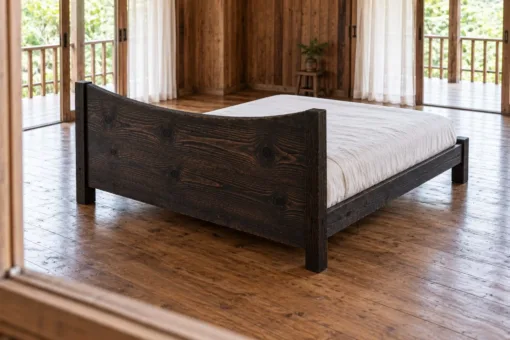 Giường Gỗ Thông GN38 - Đầu Giường Đỉnh Lõm Cong Vào Giữa, Gỗ Thông Màu Gỗ Cháy