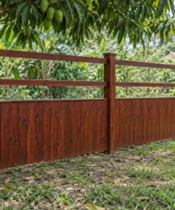 Hàng Rào Gỗ Sân Vườn HR13 - Dưới Ván Kín Trên Hai Thanh Ngang, Gỗ Thông