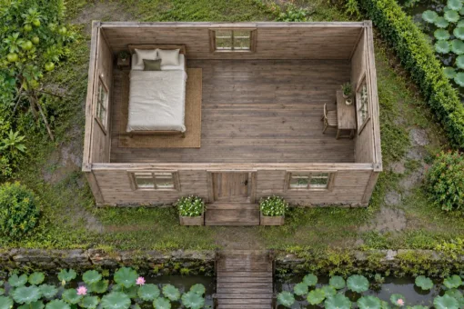 Nhà Gỗ Bungalow B49 - Bậc Gỗ Giữa Hai Bồn Hoa Gỗ Trước Cửa, Gỗ Thông Màu Vintage Nhà Gỗ Bungalow B49 - Bậc Gỗ Giữa Hai Bồn Hoa Gỗ Trước Cửa, Gỗ Thông Màu Vintage