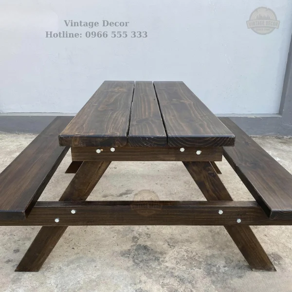 Bàn ghế liền dáng chữ A 1